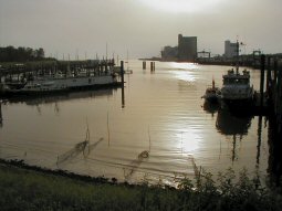 Aussenhafen bei Emden