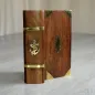 Preview: Holzbox in Form eines Buch mit eingebautem Schloss und Messingapplikationen  21 x 13,5 x 6cm
