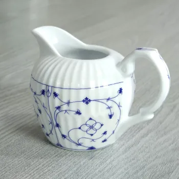 Sahnegiesser Indisch Blau