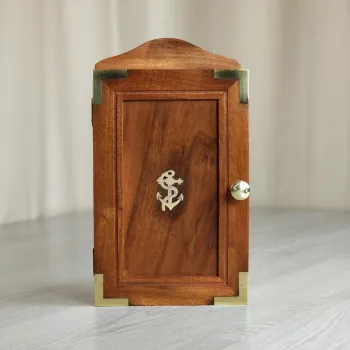 Schlüsselkasten aus Holz mit Messing - 6 Haken