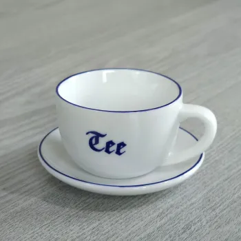 Tee-Söpke Tasse mit Untertasse Aufdruck Tee