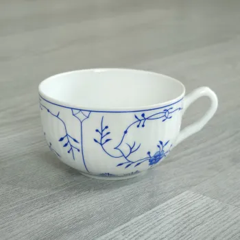 Preview: Teetasse gross ca. 0,18 Liter mit Untertasse Friesisch blau Dekor AW