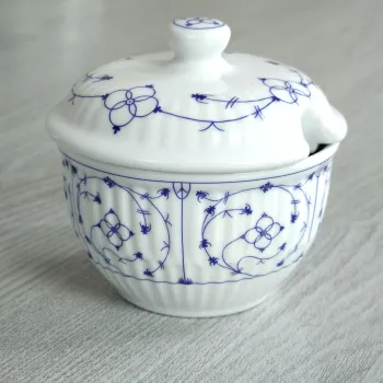 Zuckerdose mit Deckel Indisch Blau