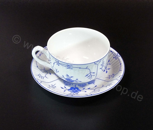 Teetasse gross ca. 0,18 Liter mit Untertasse Friesisch blau Dekor AW