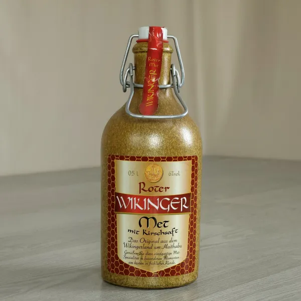 Roter Wikinger Met Honigwein 6% 0,5 Liter im Tonkrug