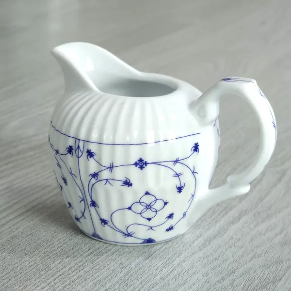 Sahnegiesser Indisch Blau