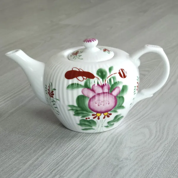 Teekanne ca. 0,6 Liter Friesenrose