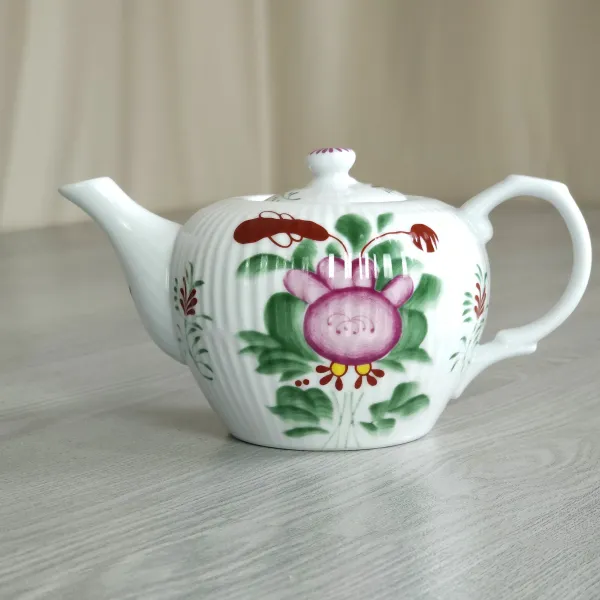 Teekanne ca. 0,6 Liter Friesenrose