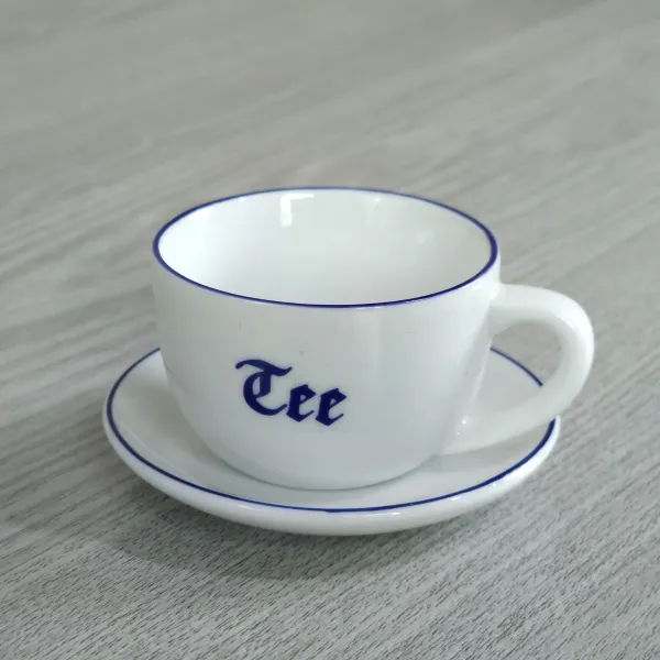 Tee-Söpke Tasse mit Untertasse Aufdruck Tee