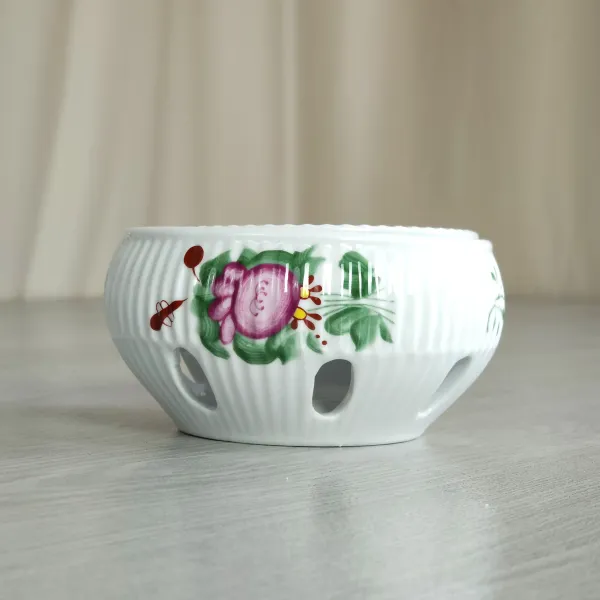 Teestövchen ca. 14 cm Durchmesser Friesenrose