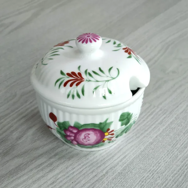 Zuckerdose mit Deckel Friesenrose